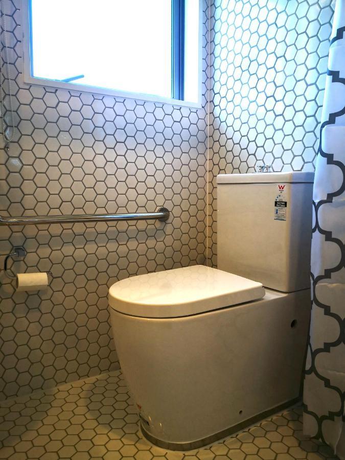 V Motel Christchurch Esterno foto